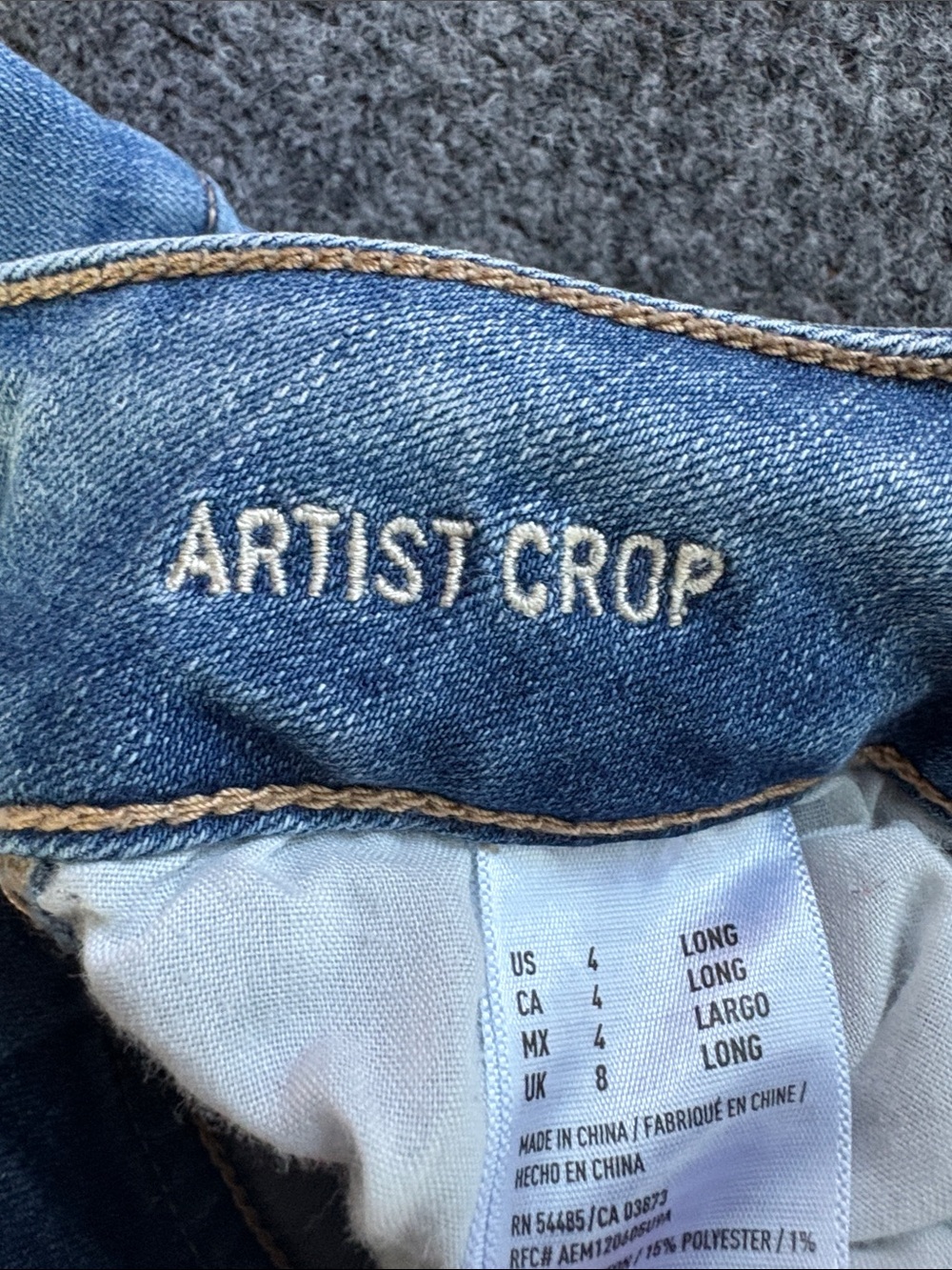 American Eagle Outfitters Light Blue Distressed Jeans - Artist Crop - Size 4 - Picture 3 of 7